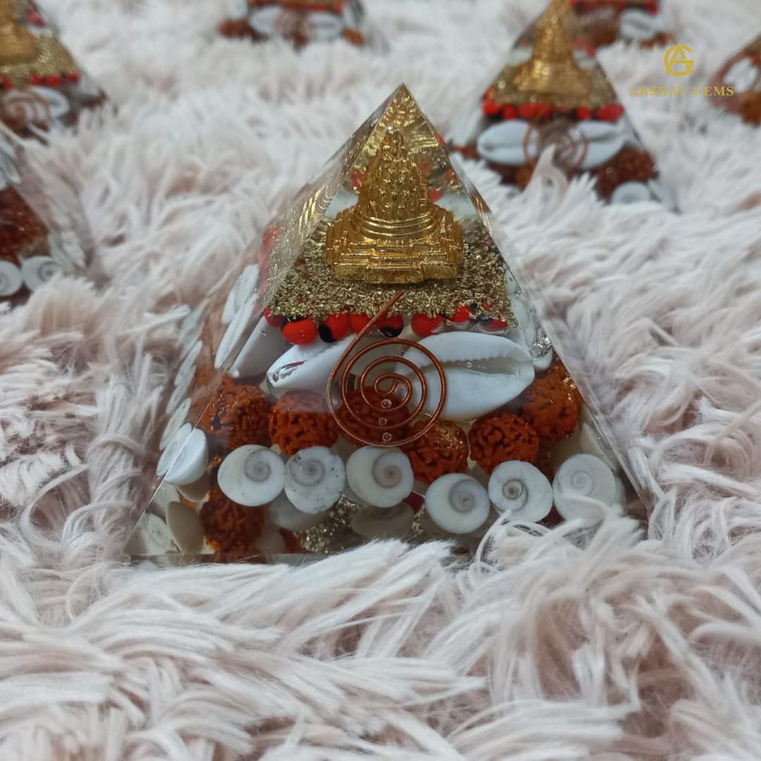 94.png Shree Yantra Gomti Chakra Orgone Pyramid - Image 1